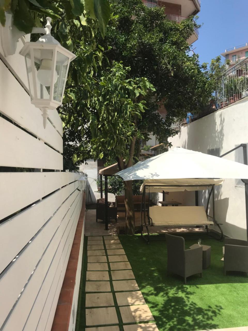 Virgilio'S Garden Castellammare di Stabia Exterior foto